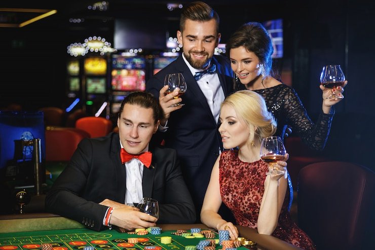 Pengguna menikmati layanan live casino dari rextoto